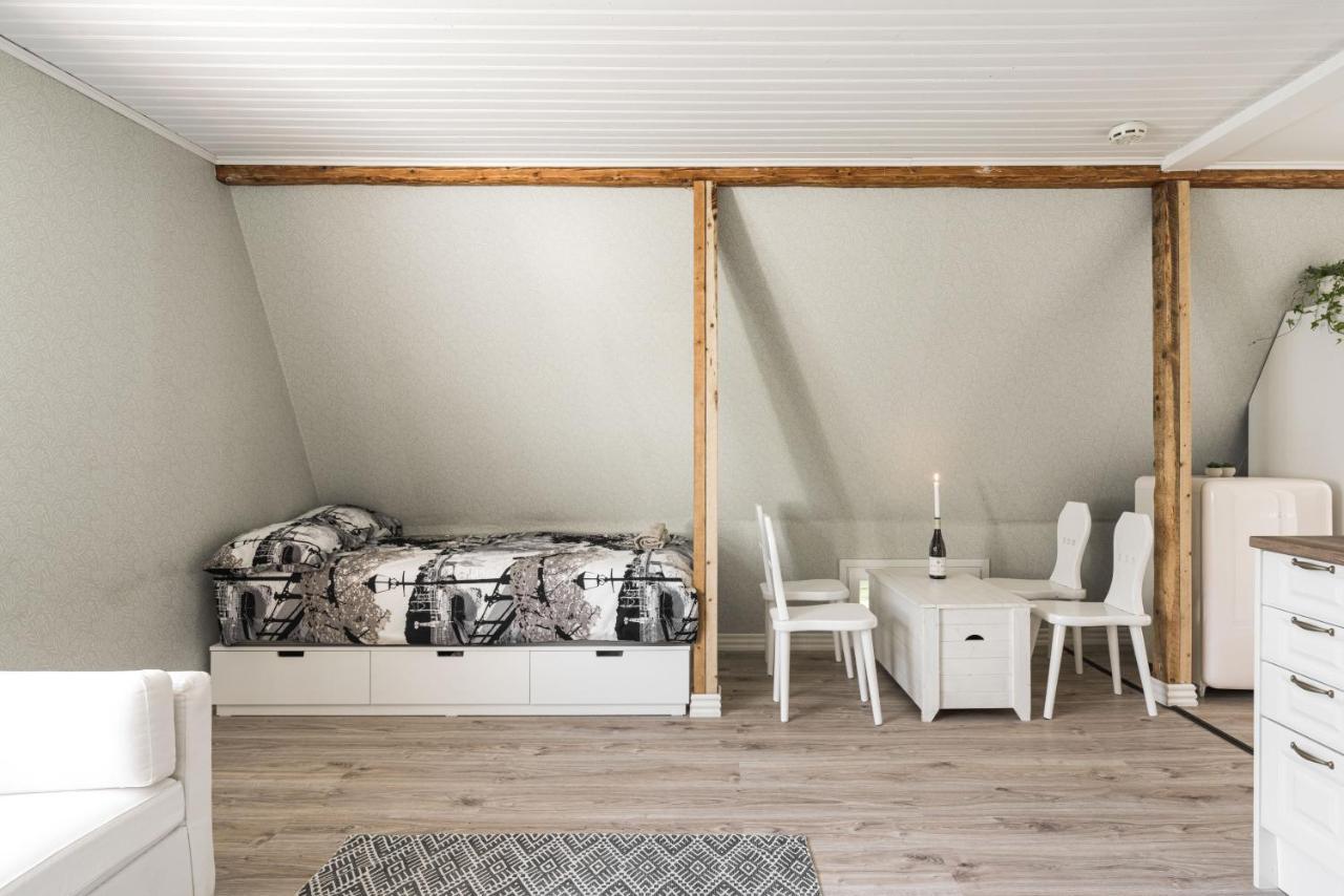 Newly Renovated Apartment In A Woodenhouse From 1910 In Martti! Åbo Eksteriør bilde